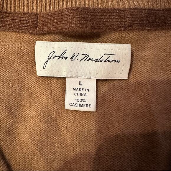 John W. Nordstrom 100% Cashmere Tan Long Sleeve V Neck Pullover Sweater Sz L - Picture 5 of 10